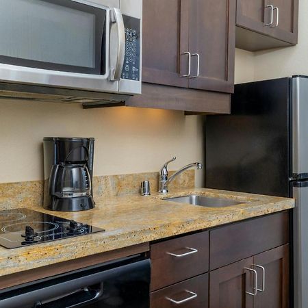 Towneplace Suites By Marriott Erie Kearsarge Bagian luar foto