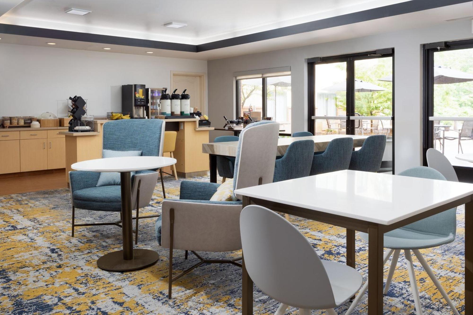 Towneplace Suites By Marriott Erie Kearsarge Bagian luar foto