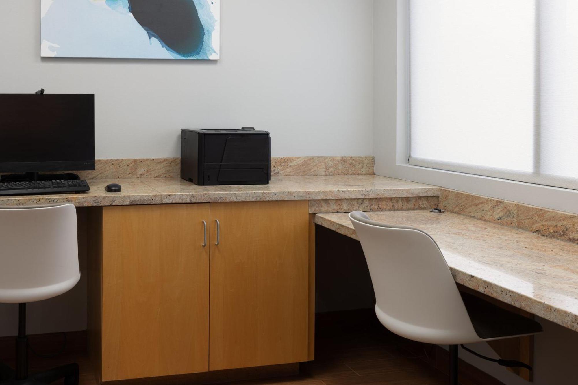 Towneplace Suites By Marriott Erie Kearsarge Bagian luar foto