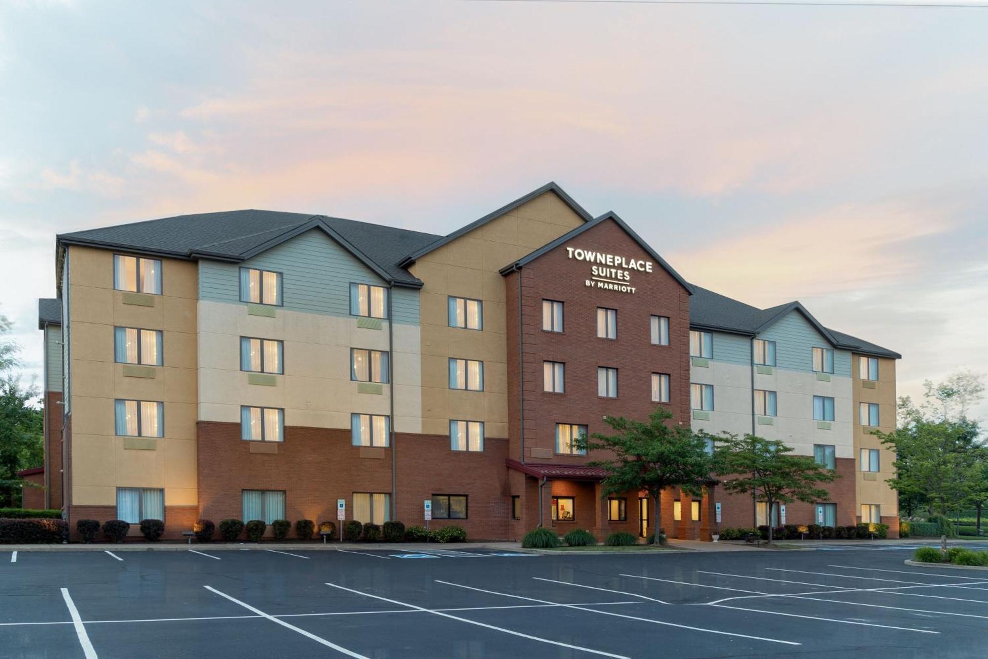 Towneplace Suites By Marriott Erie Kearsarge Bagian luar foto